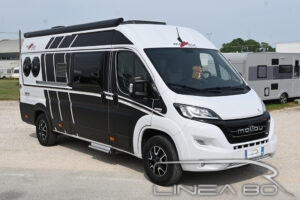 Vendita camper van usato Malibu Van by Carthago 640 LE, disponibile presso Linea80, concessionario di Camper e caravan che lavora nelle province di Venezia, Padova, Treviso, Verona, Rovigo, Vicenza, Belluno, Trieste, Udine, Ferrara o Pordenone