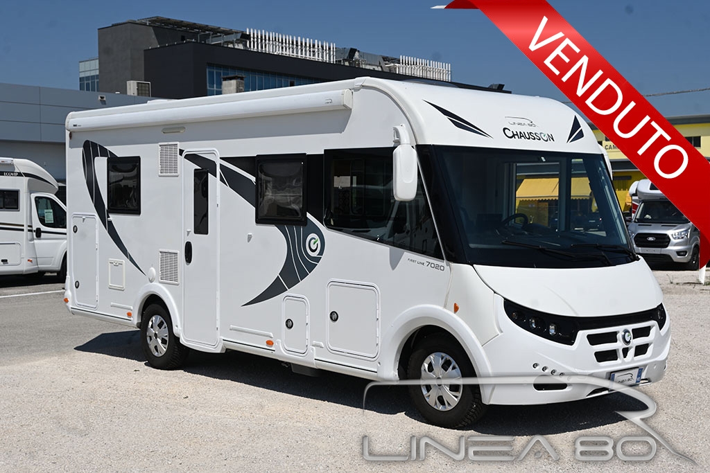 chaus7020