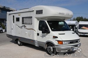 Vendita camper usato Mobilvetta Icaro S10, disponibile presso Linea80, concessionario di Camper e caravan che lavora nelle province di Venezia, Padova, Treviso, Verona, Rovigo, Vicenza, Belluno, Trieste, Udine, Ferrara o Pordenone