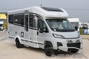Vendita camper nuovo Laika Ecovip L 3019 Titanio, disponibile presso Linea80, concessionario di Camper e caravan che lavora nelle province di Venezia, Padova, Treviso, Verona, Rovigo, Vicenza, Belluno, Trieste, Udine, Ferrara o Pordenone