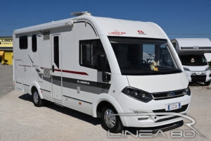 Vendita camper usato Adria Sonic Axess 700 SL, disponibile presso Linea80, concessionario di Camper e caravan che lavora nelle province di Venezia, Padova, Treviso, Verona, Rovigo, Vicenza, Belluno, Trieste, Udine, Ferrara o Pordenone