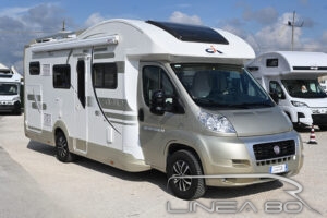 Vendita camper van usato C.I. X-Til Garage M Sinfonia, disponibile presso Linea80, concessionario di Camper e caravan che lavora nelle province di Venezia, Padova, Treviso, Verona, Rovigo, Vicenza, Belluno, Trieste, Udine, Ferrara o Pordenone